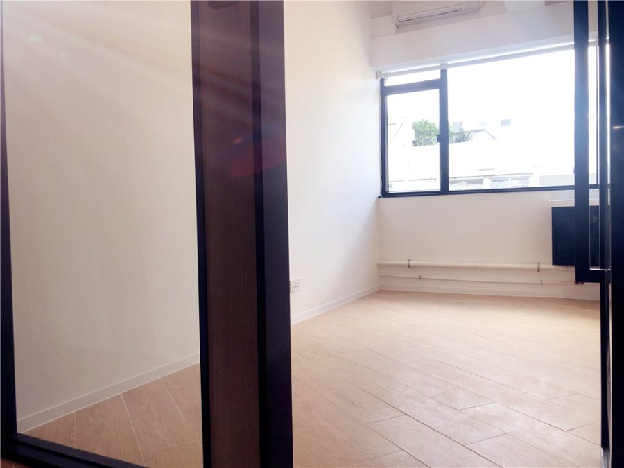 East Sun Industrial Centre 怡生工業中心 MANHKCOM 工廈租盤 觀塘租盤 觀塘租工作室 觀塘網店出租 觀塘多用途工作室出租 租觀塘樓上舖 觀塘工廈出租 觀塘工作室出租 觀塘studio出租 觀塘分租單位 租觀塘工作室 觀塘樓上網店出租 觀塘租樓上舖 觀塘樓上舖出租