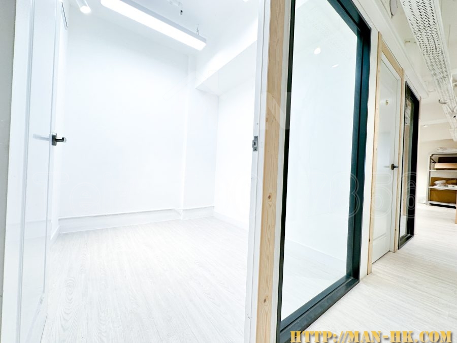 萬年工業大廈 Manning Industrial Building MANHKCOM 工廈租盤 觀塘租盤 觀塘租工作室 觀塘網店出租 觀塘多用途工作室出租 租觀塘樓上舖 觀塘工廈出租 觀塘工作室出租 觀塘studio出租 觀塘分租單位 租觀塘工作室 觀塘樓上網店出租 觀塘租樓上舖 觀塘樓上舖出租