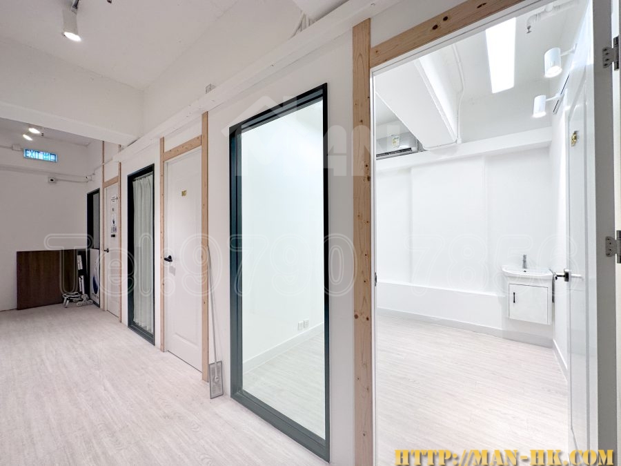 有利中心 yau lee centre MANHKCOM 工廈租盤 觀塘租盤 觀塘租工作室 觀塘網店出租 觀塘多用途工作室出租 租觀塘樓上舖 觀塘工廈出租 觀塘工作室出租 觀塘studio出租 觀塘分租單位 租觀塘工作室 觀塘樓上網店出租 觀塘租樓上舖 觀塘樓上舖出租