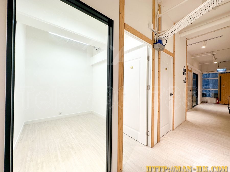 有利中心 yau lee centre MANHKCOM 工廈租盤 觀塘租盤 觀塘租工作室 觀塘網店出租 觀塘多用途工作室出租 租觀塘樓上舖 觀塘工廈出租 觀塘工作室出租 觀塘studio出租 觀塘分租單位 租觀塘工作室 觀塘樓上網店出租 觀塘租樓上舖 觀塘樓上舖出租