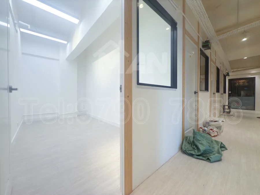 Rm.B1Q
美德工業大廈
Mai Tak Industrial Building MANHKCOM 工廈租盤 觀塘租盤 觀塘租工作室 觀塘網店出租 觀塘多用途工作室出租 租觀塘樓上舖 觀塘工廈出租 觀塘工作室出租 觀塘studio出租 觀塘分租單位 租觀塘工作室 觀塘樓上網店出租 觀塘租樓上舖 觀塘樓上舖出租
