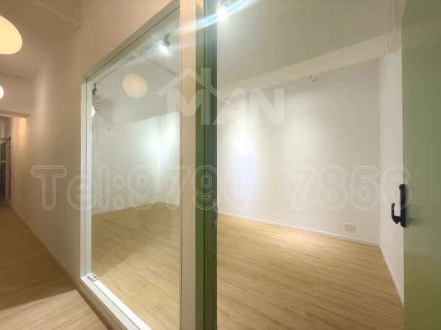 Rm.717
開聯工業中心
hoi luen industrial centre MANHKCOM 工廈租盤 觀塘租盤 觀塘租工作室 觀塘網店出租 觀塘多用途工作室出租 租觀塘樓上舖 觀塘工廈出租 觀塘工作室出租 觀塘studio出租 觀塘分租單位 租觀塘工作室 觀塘樓上網店出租 觀塘租樓上舖 觀塘樓上舖出租