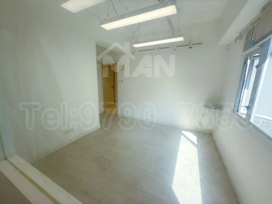 Rm.C11 萬年工業大廈 Manning Industrial Building MANHKCOM 工廈租盤 觀塘租盤 觀塘租工作室 觀塘網店出租 觀塘多用途工作室出租 租觀塘樓上舖 觀塘工廈出租 觀塘工作室出租 觀塘studio出租 觀塘分租單位 租觀塘工作室 觀塘樓上網店出租 觀塘租樓上舖 觀塘樓上舖出租