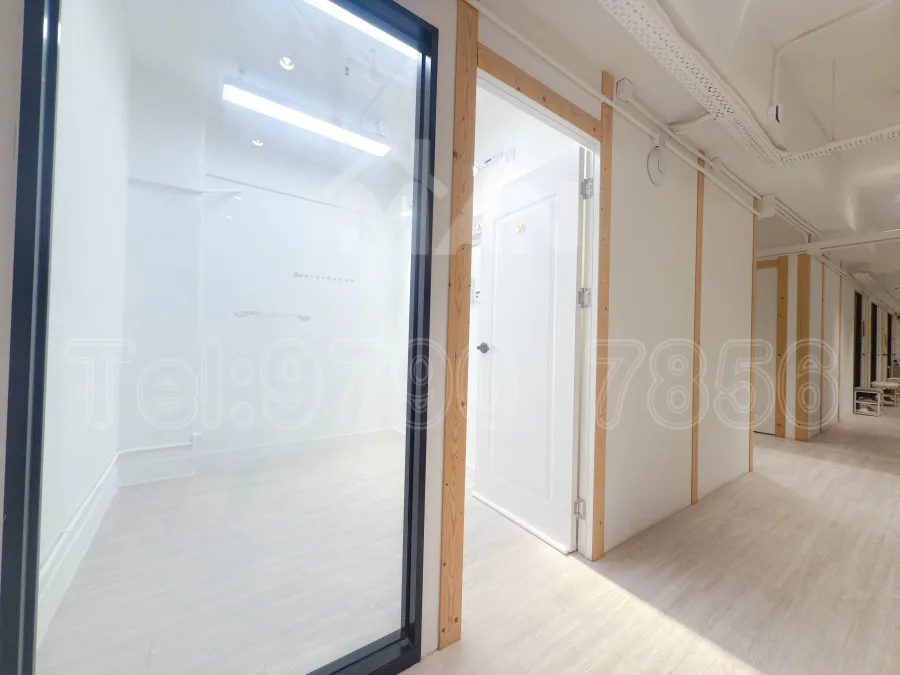 Rm.B30 萬年工業大廈 Manning Industrial Building MANHKCOM 工廈租盤 觀塘租盤 觀塘租工作室 觀塘網店出租 觀塘多用途工作室出租 租觀塘樓上舖 觀塘工廈出租 觀塘工作室出租 觀塘studio出租 觀塘分租單位 租觀塘工作室 觀塘樓上網店出租 觀塘租樓上舖 觀塘樓上舖出租