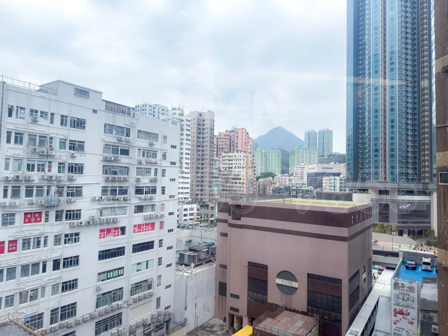 Rm.3 富利工業大廈 Fully Industrial Building MANHKCOM 工廈租盤 觀塘租盤 觀塘租工作室 觀塘網店出租 觀塘多用途工作室出租 租觀塘樓上舖 觀塘工廈出租 觀塘工作室出租 觀塘studio出租 觀塘分租單位 租觀塘工作室 觀塘樓上網店出租 觀塘租樓上舖 觀塘樓上舖出租