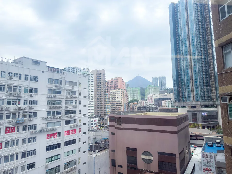 Rm.3 富利工業大廈 Fully Industrial Building MANHKCOM 工廈租盤 觀塘租盤 觀塘租工作室 觀塘網店出租 觀塘多用途工作室出租 租觀塘樓上舖 觀塘工廈出租 觀塘工作室出租 觀塘studio出租 觀塘分租單位 租觀塘工作室 觀塘樓上網店出租 觀塘租樓上舖 觀塘樓上舖出租