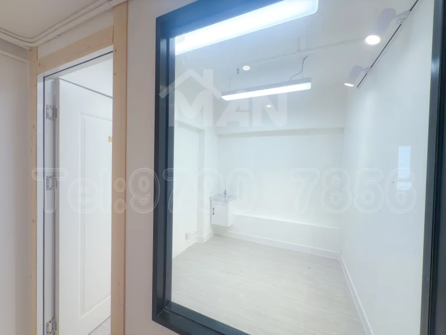 Rm.10 富利工業大廈 Fully Industrial Building MANHKCOM 工廈租盤 觀塘租盤 觀塘租工作室 觀塘網店出租 觀塘多用途工作室出租 租觀塘樓上舖 觀塘工廈出租 觀塘工作室出租 觀塘studio出租 觀塘分租單位 租觀塘工作室 觀塘樓上網店出租 觀塘租樓上舖 觀塘樓上舖出租