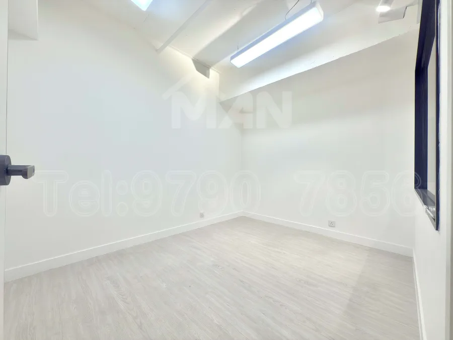 Rm.2P 華成工商中心 wah shing centre MANHKCOM 工廈租盤 觀塘租盤 觀塘租工作室 觀塘網店出租 觀塘多用途工作室出租 租觀塘樓上舖 觀塘工廈出租 觀塘工作室出租 觀塘studio出租 觀塘分租單位 租觀塘工作室 觀塘樓上網店出租 觀塘租樓上舖 觀塘樓上舖出租